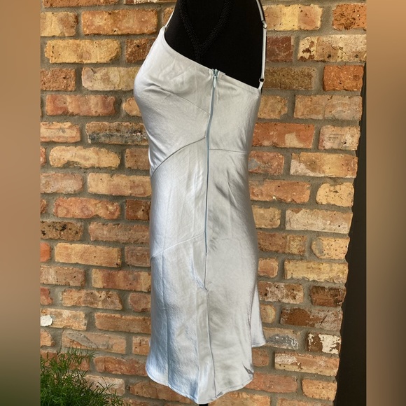 NWT Beginning Boutique Between Us Dress Light Blue Satin Slip Runs Small Size 6 - Picture 4 of 14